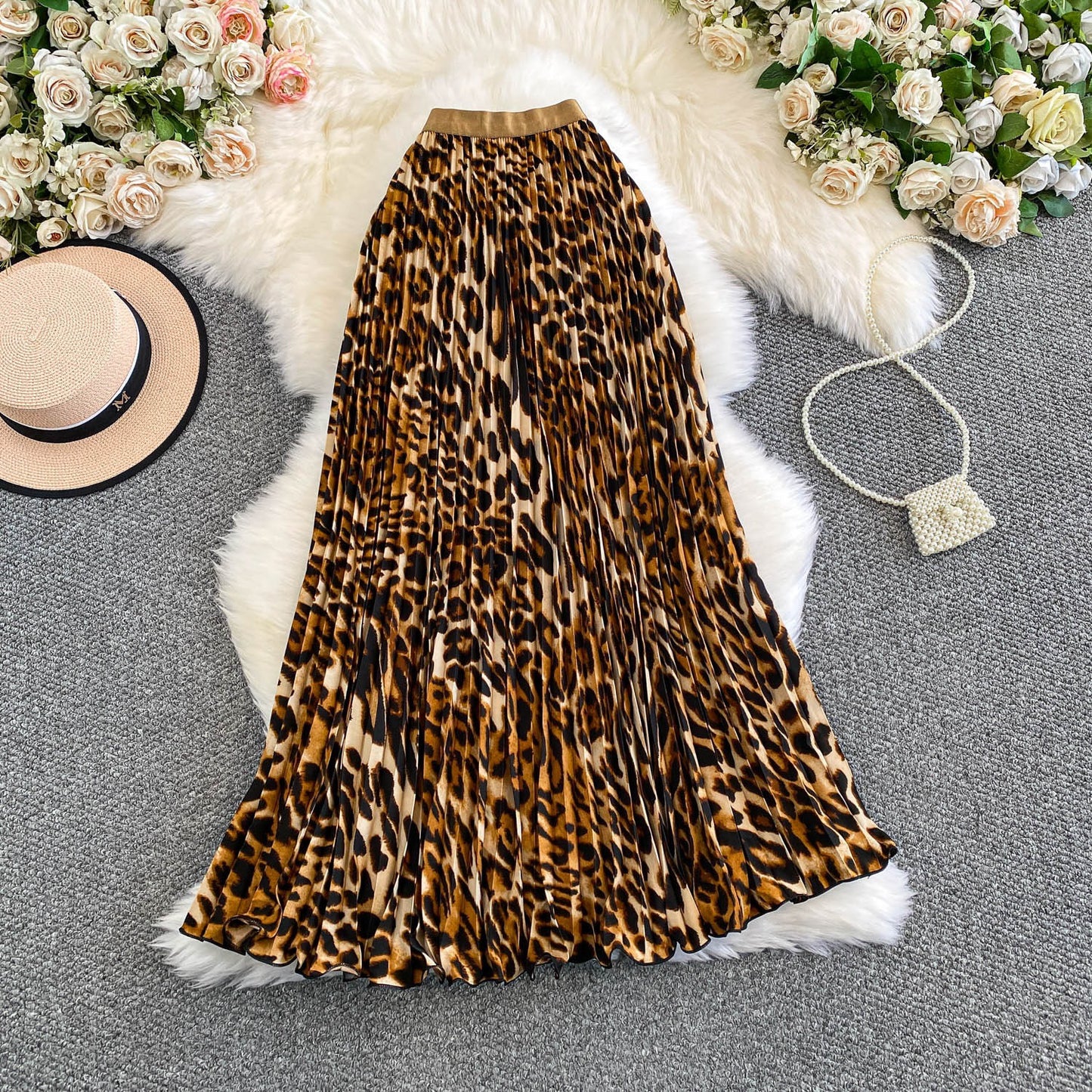 Trendy Leopard-print Skirt