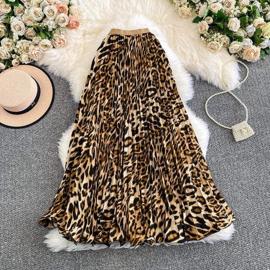 Trendy Leopard-print Skirt